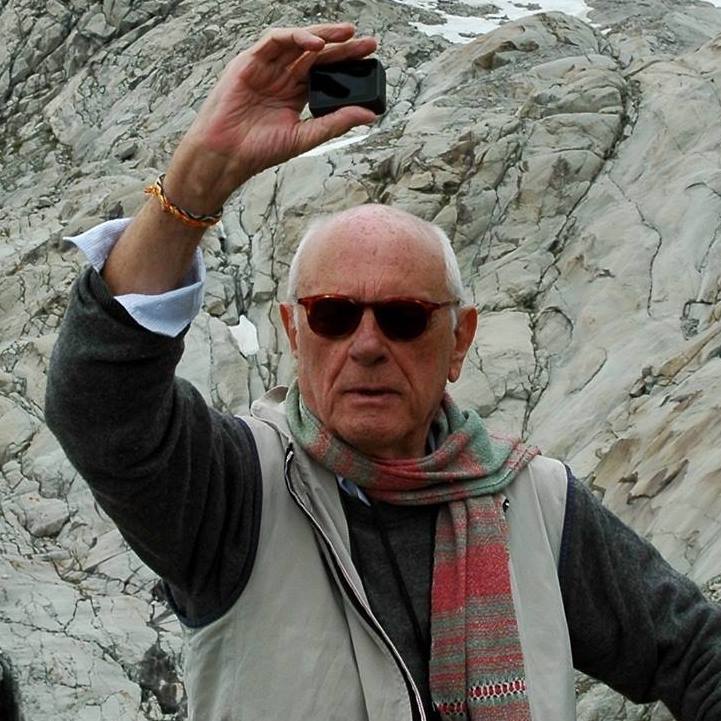 Autofoto al Furka Pass, Svizzera